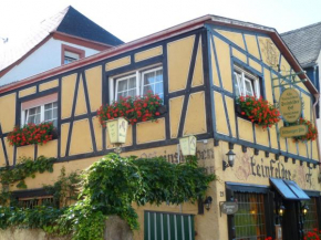 Alte Weinstuben Steinfelder Hof Garni